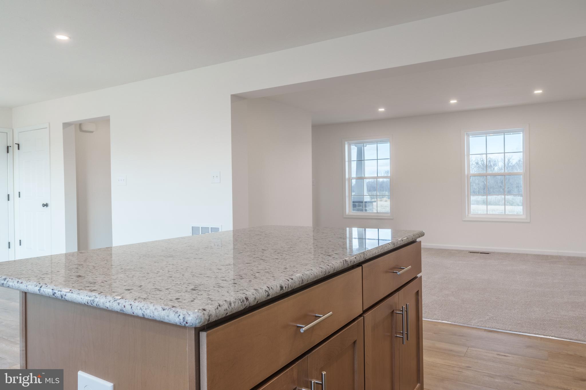 APPLEVIEW ESTATES - Residential