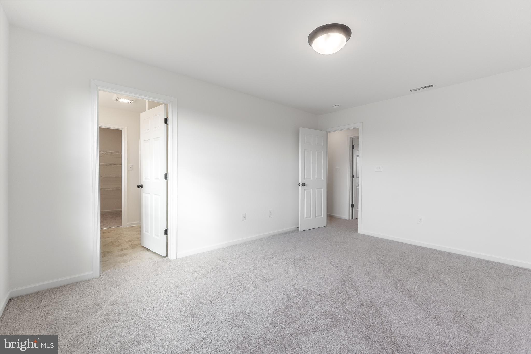 APPLEVIEW ESTATES - Residential