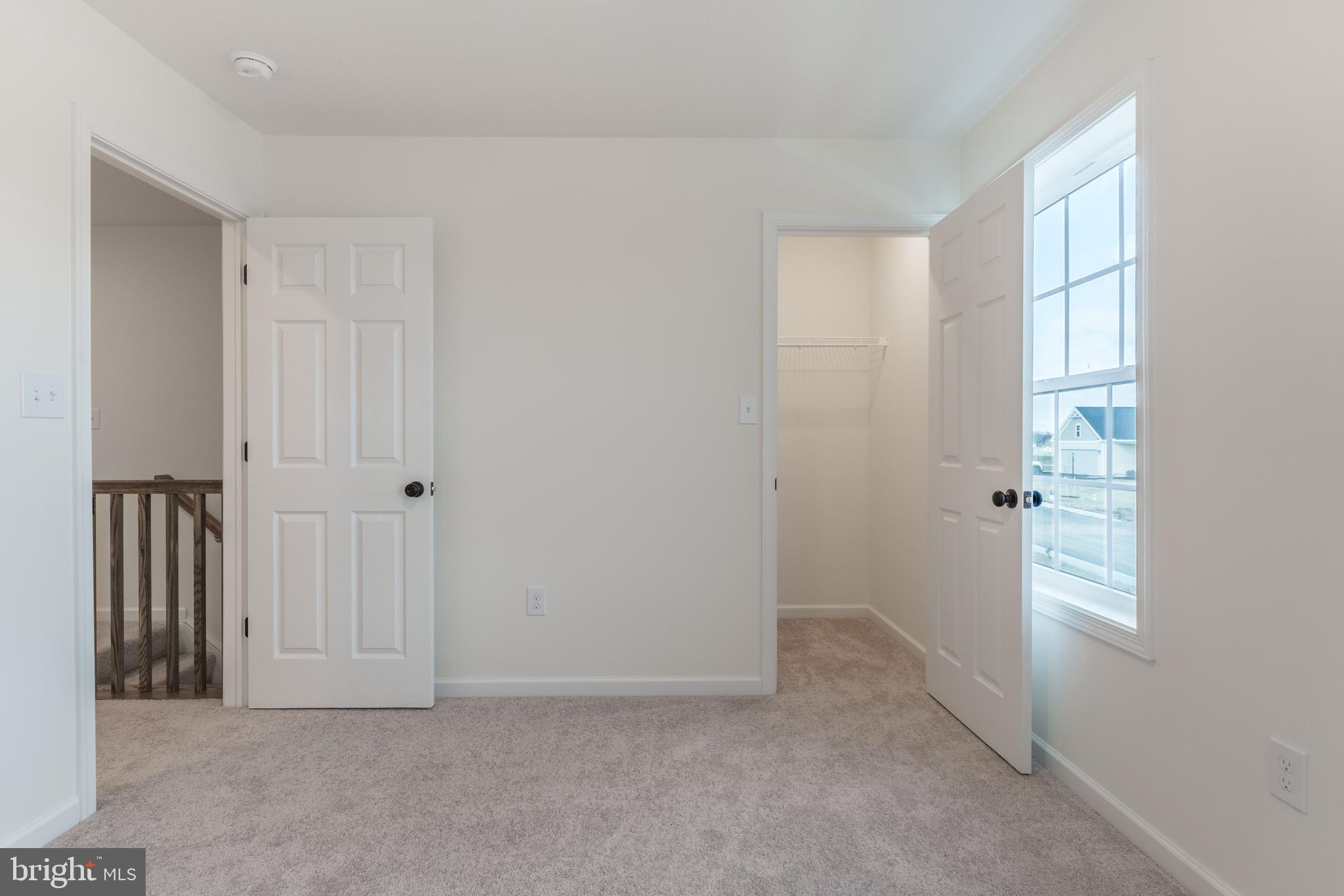 APPLEVIEW ESTATES - Residential