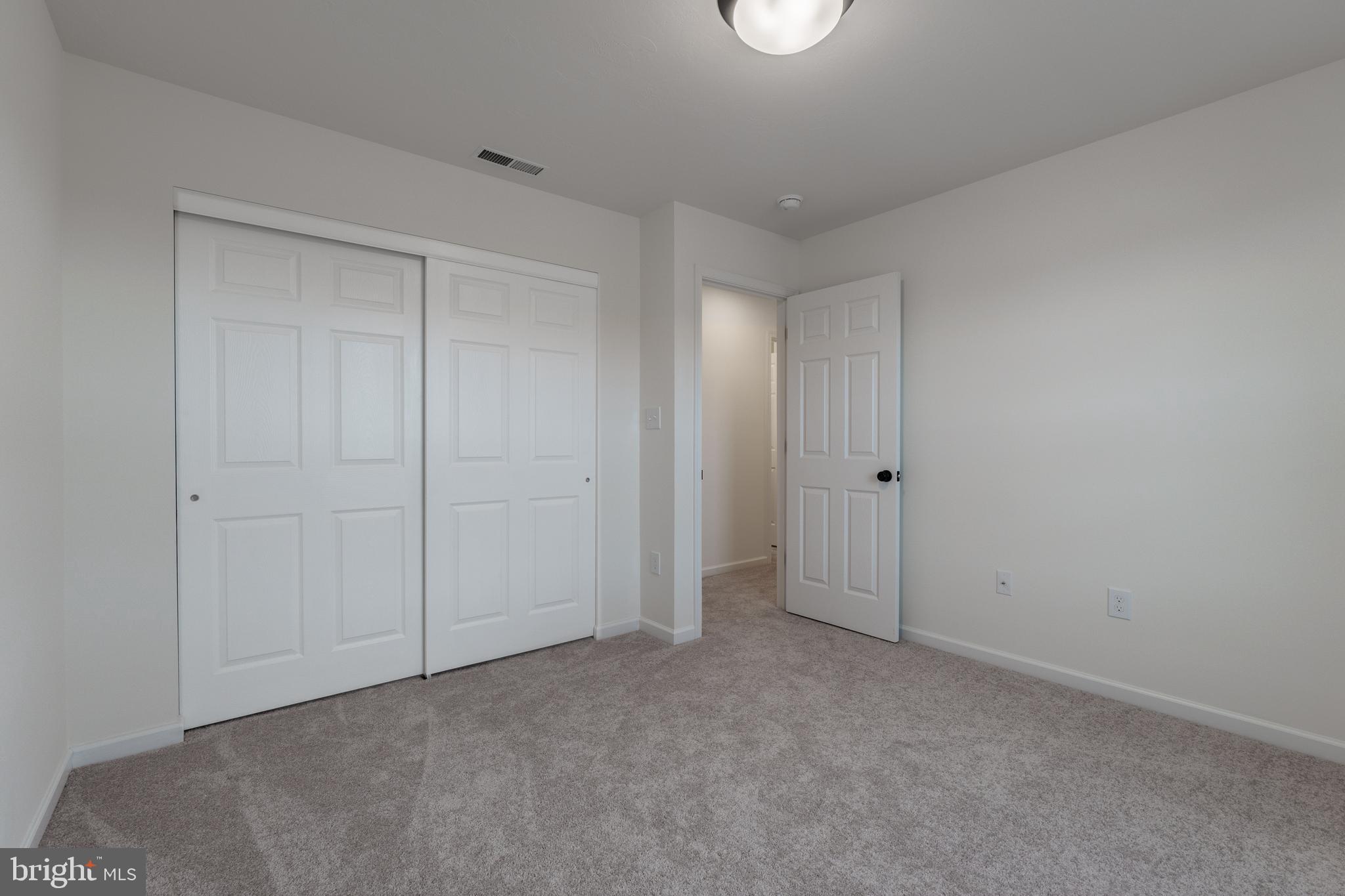 APPLEVIEW ESTATES - Residential