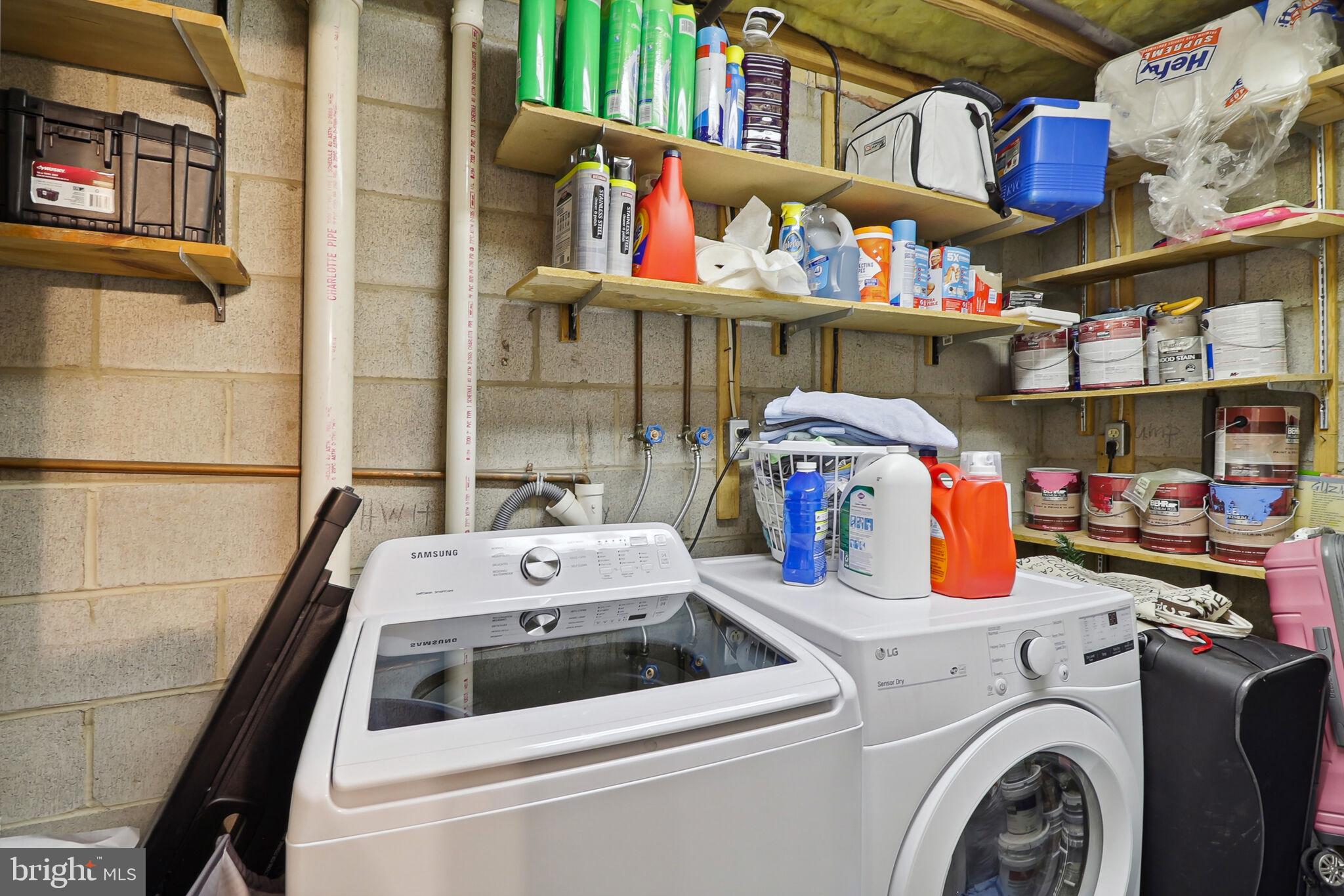 ULMSTEAD GARDENS - Residential