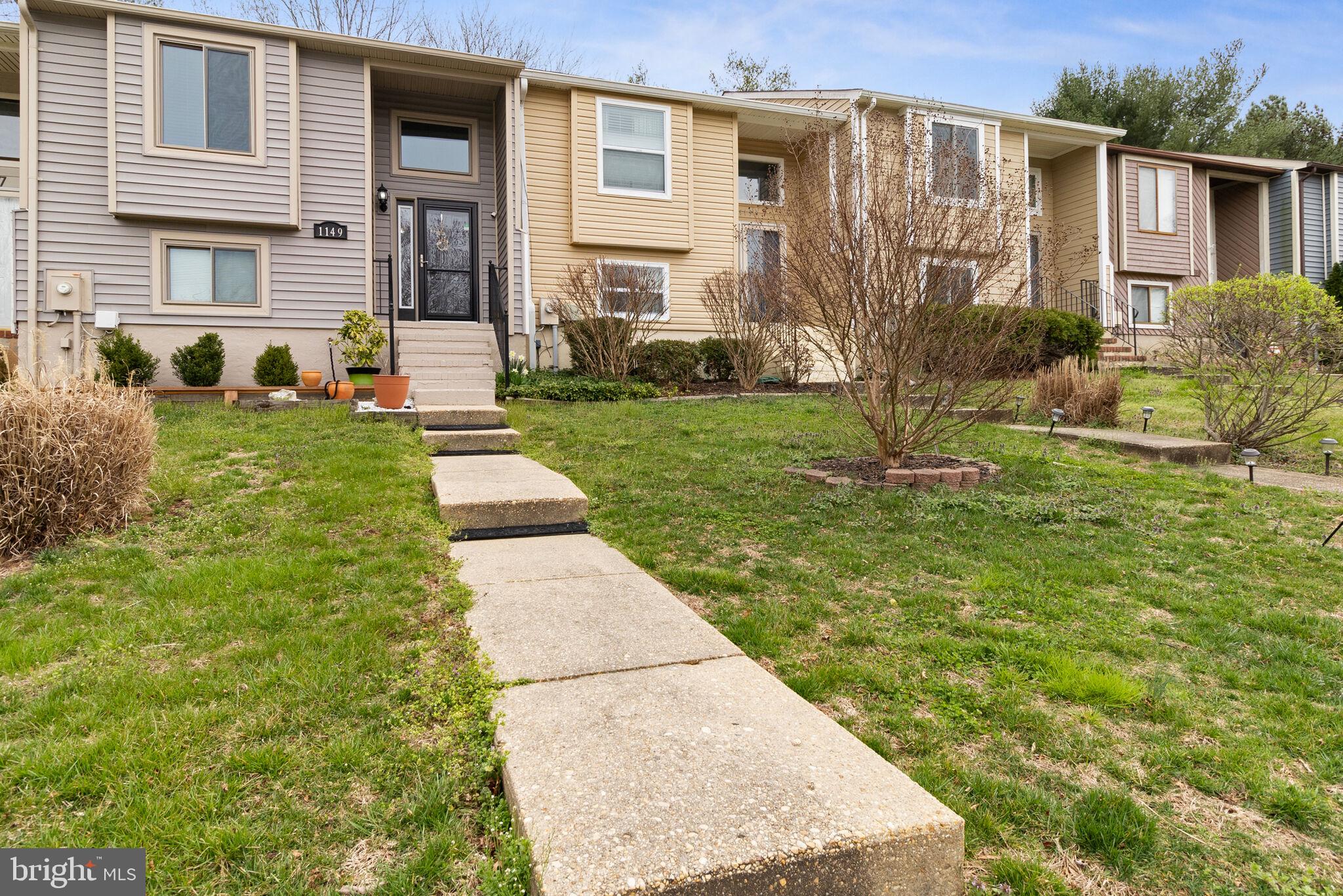 ULMSTEAD GARDENS - Residential