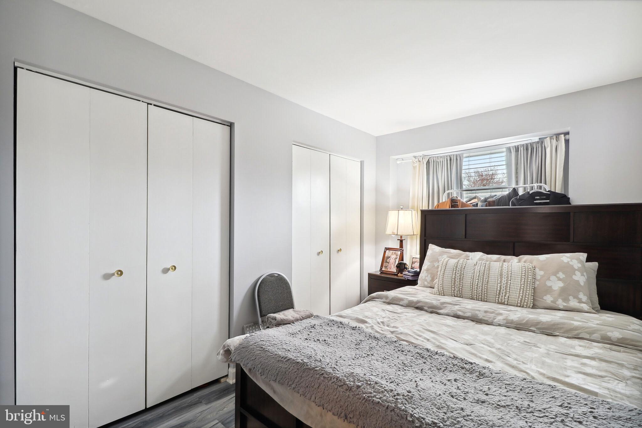 ULMSTEAD GARDENS - Residential