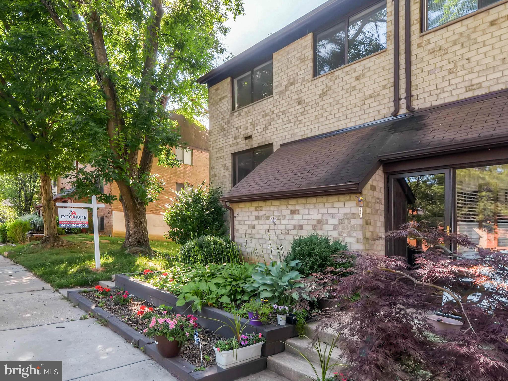 VILLAGE OF OWEN BROWN - Residential