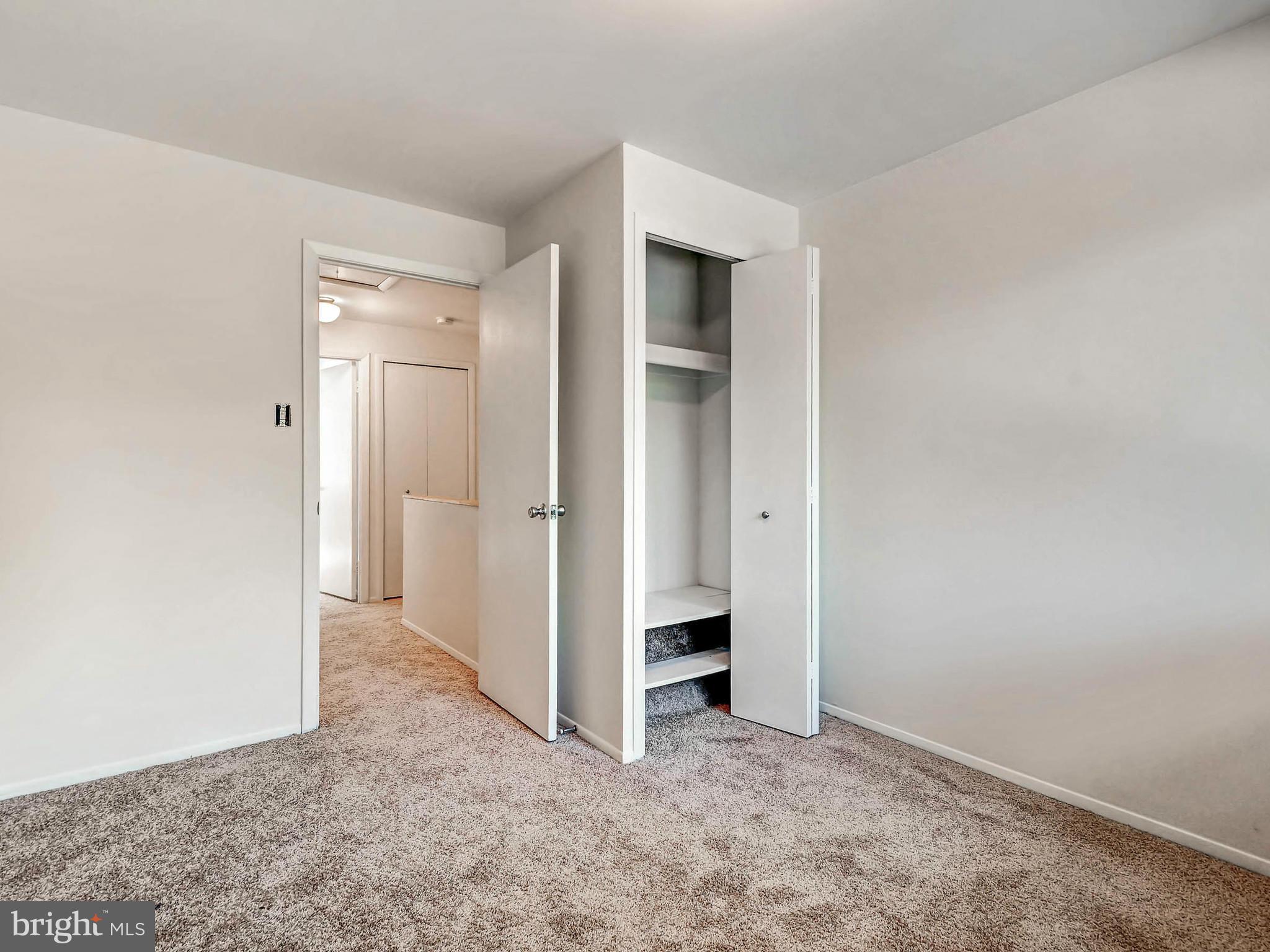 VILLAGE OF OWEN BROWN - Residential