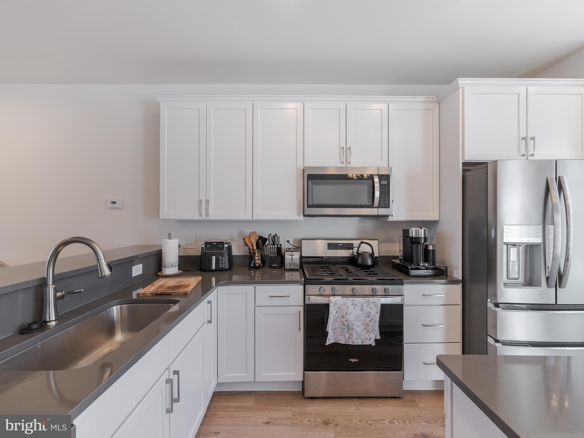 KENNETT POINTE - Residential