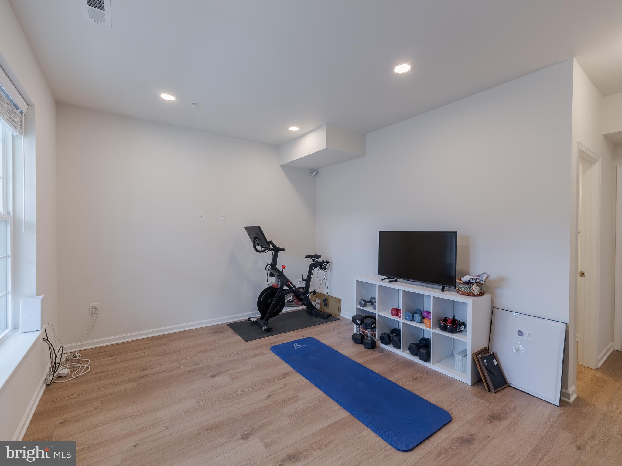 KENNETT POINTE - Residential