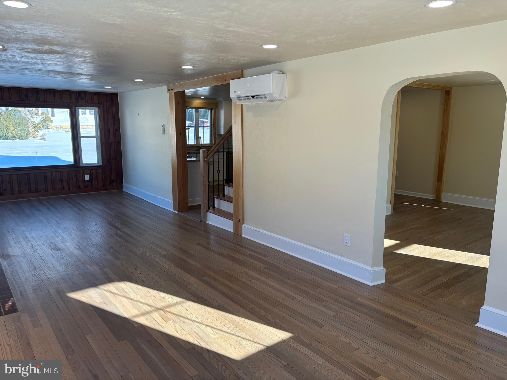 271 ENGLAND CREAMERY ROAD