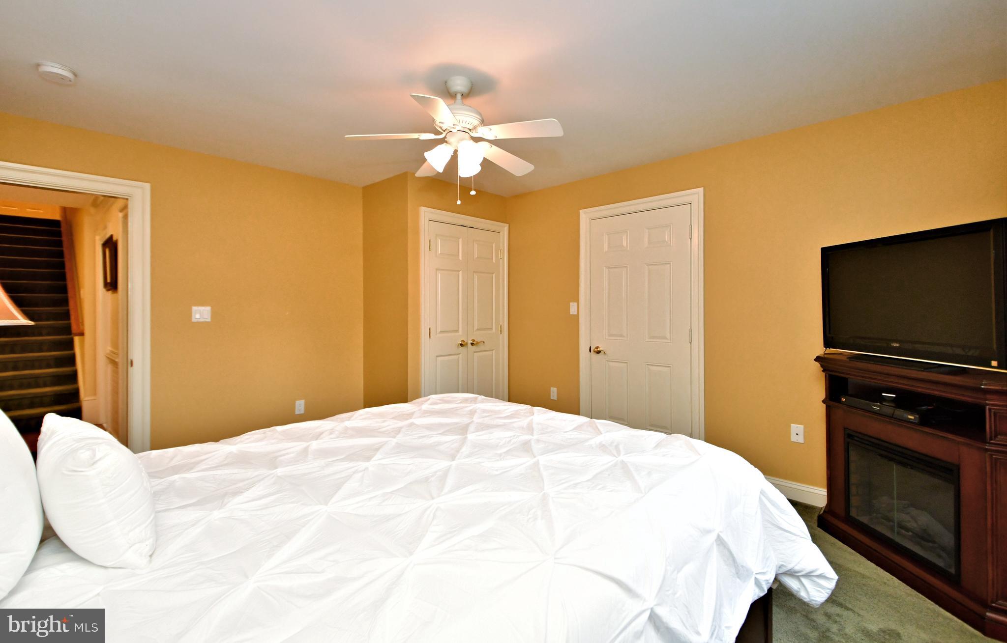 PRESERVE AT MEADOWBR - Residential