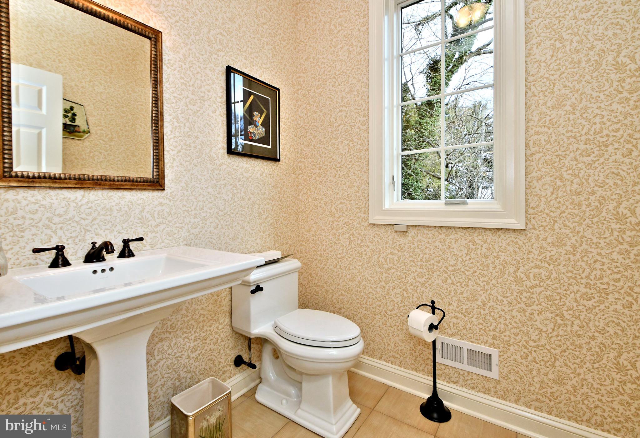 PRESERVE AT MEADOWBR - Residential