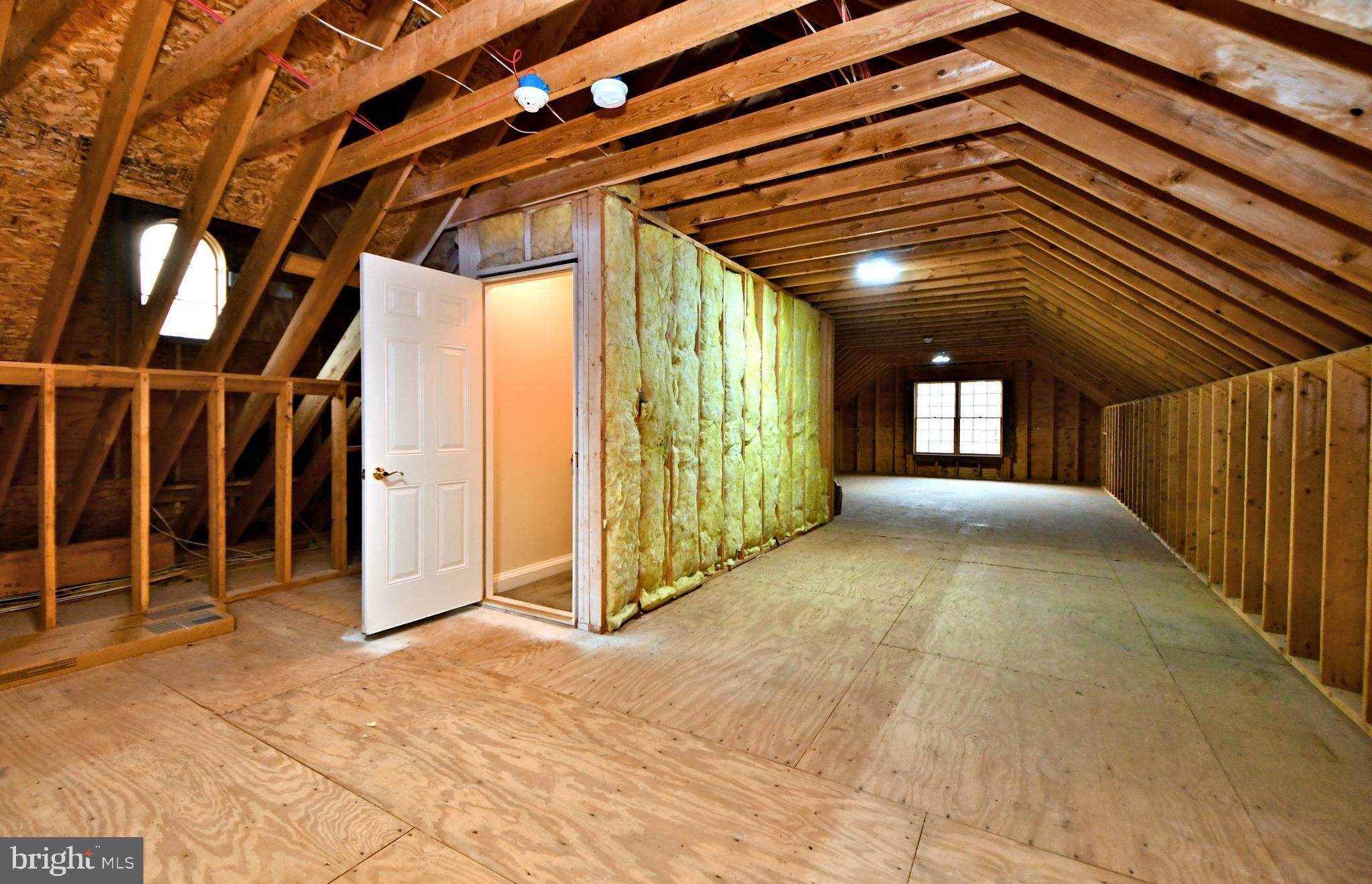 PRESERVE AT MEADOWBR - Residential