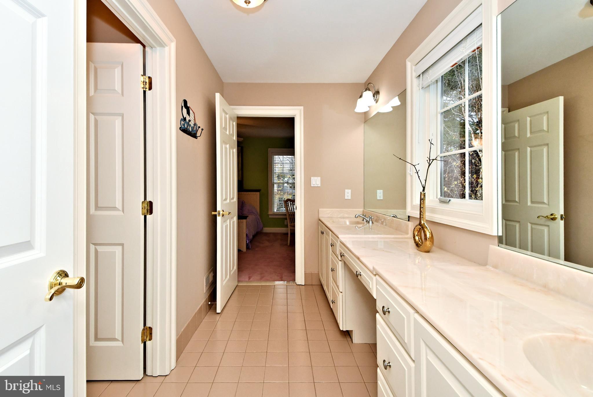 PRESERVE AT MEADOWBR - Residential