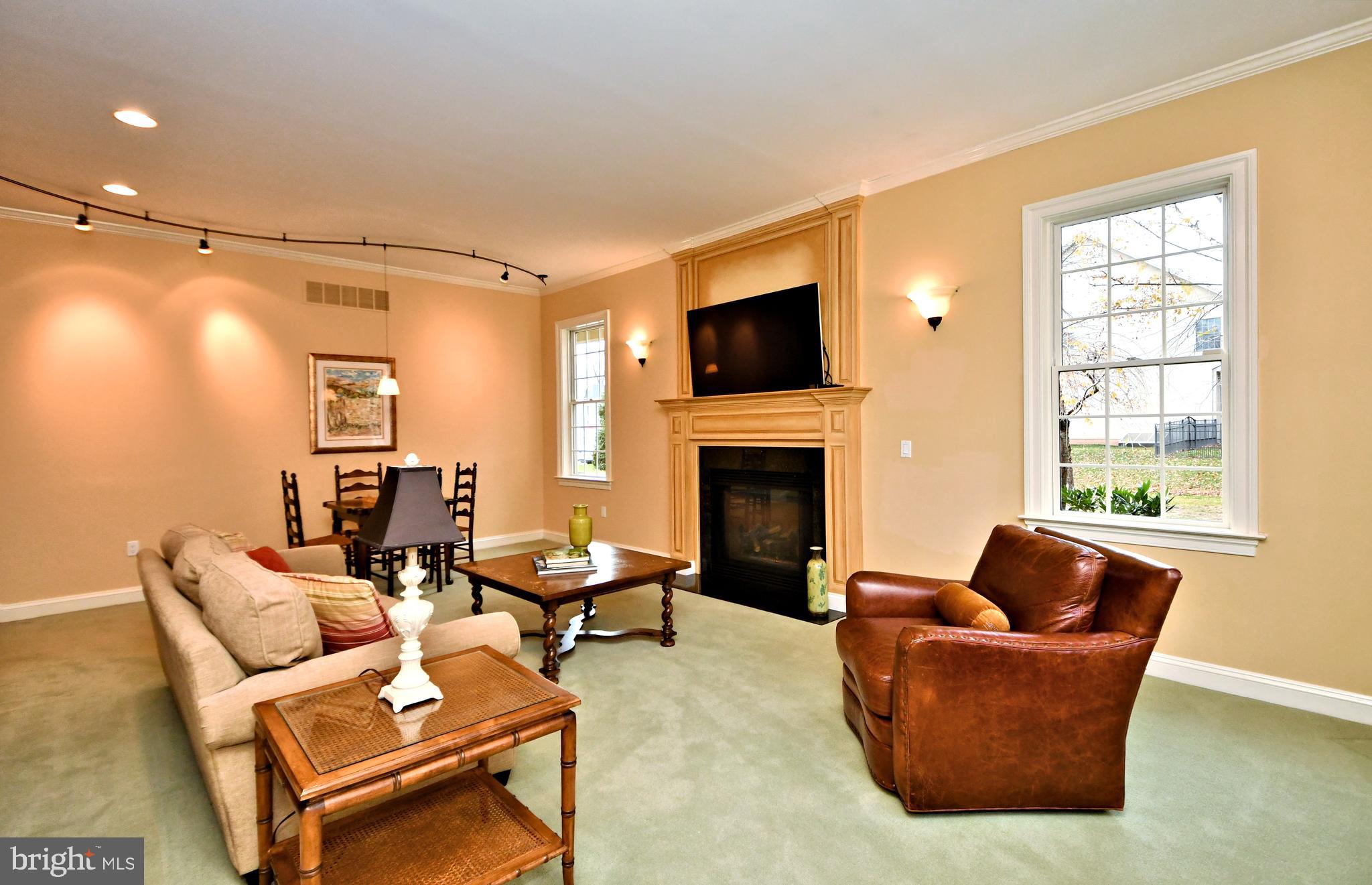 PRESERVE AT MEADOWBR - Residential