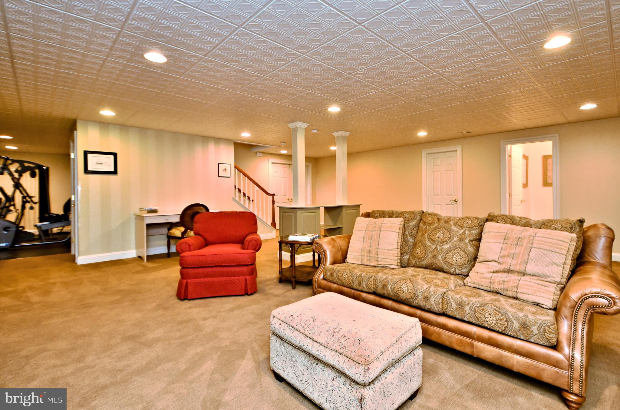 PRESERVE AT MEADOWBR - Residential