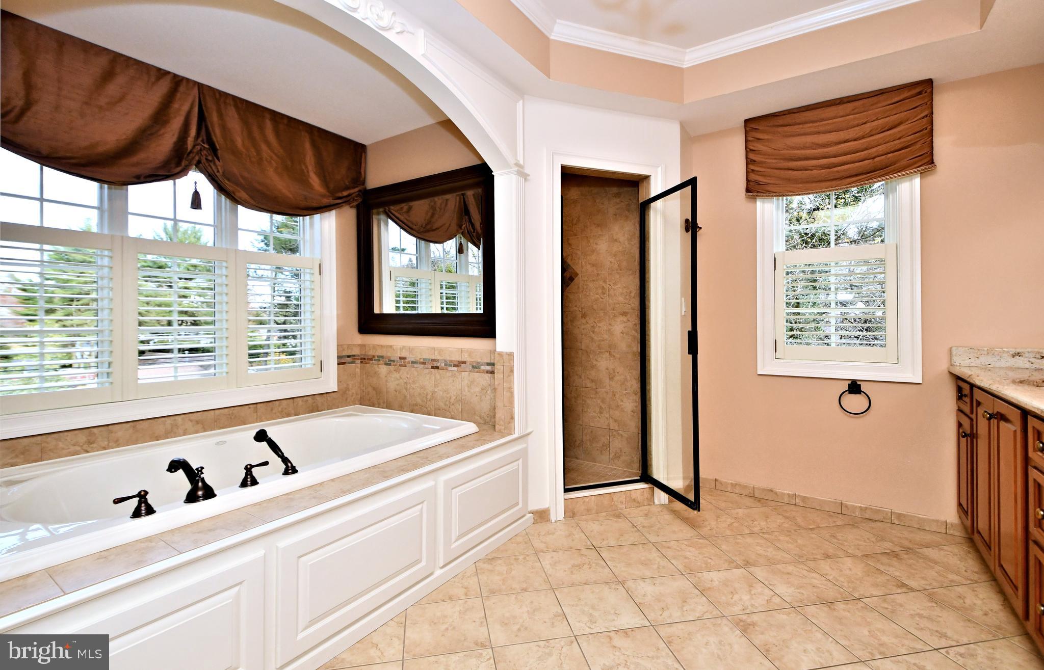 PRESERVE AT MEADOWBR - Residential