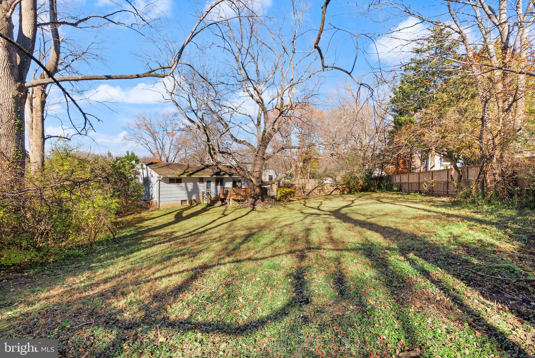 VIENNA WOODS - Residential