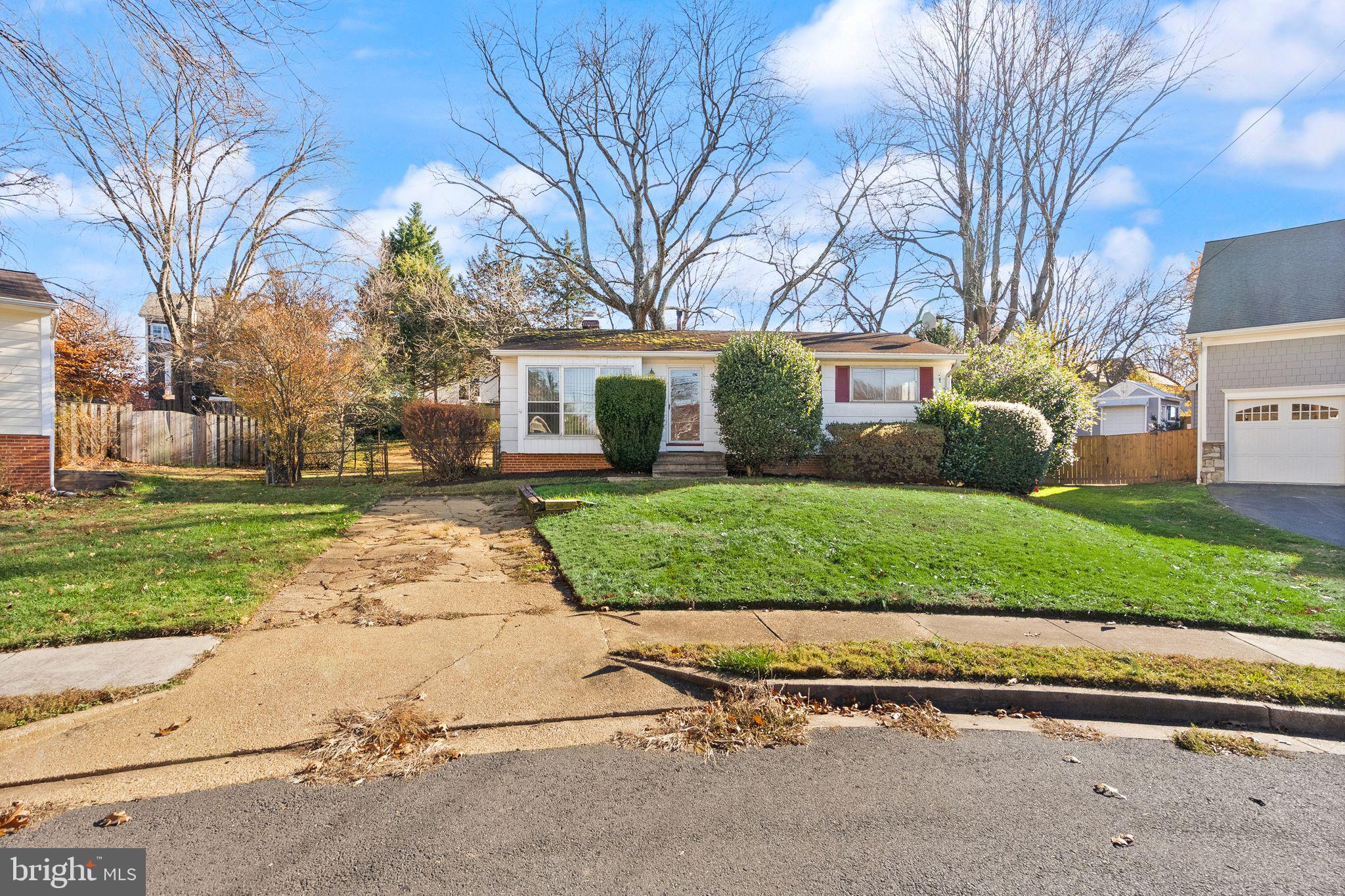 1412 PATRICK CIRCLE SW