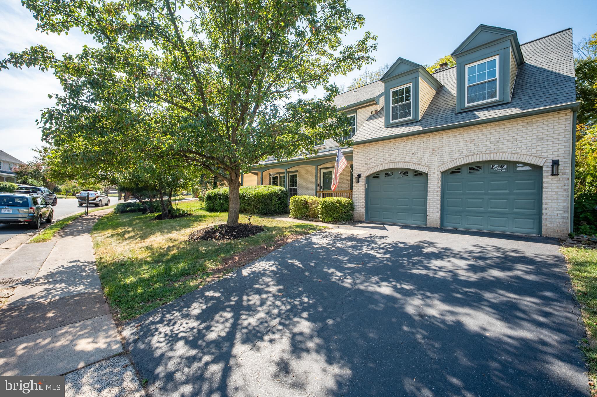 113 CONNEMARA DRIVE