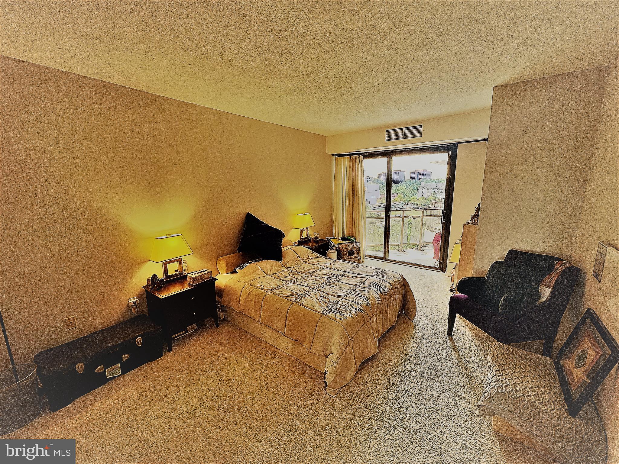 ATRIUM CONDO - Residential