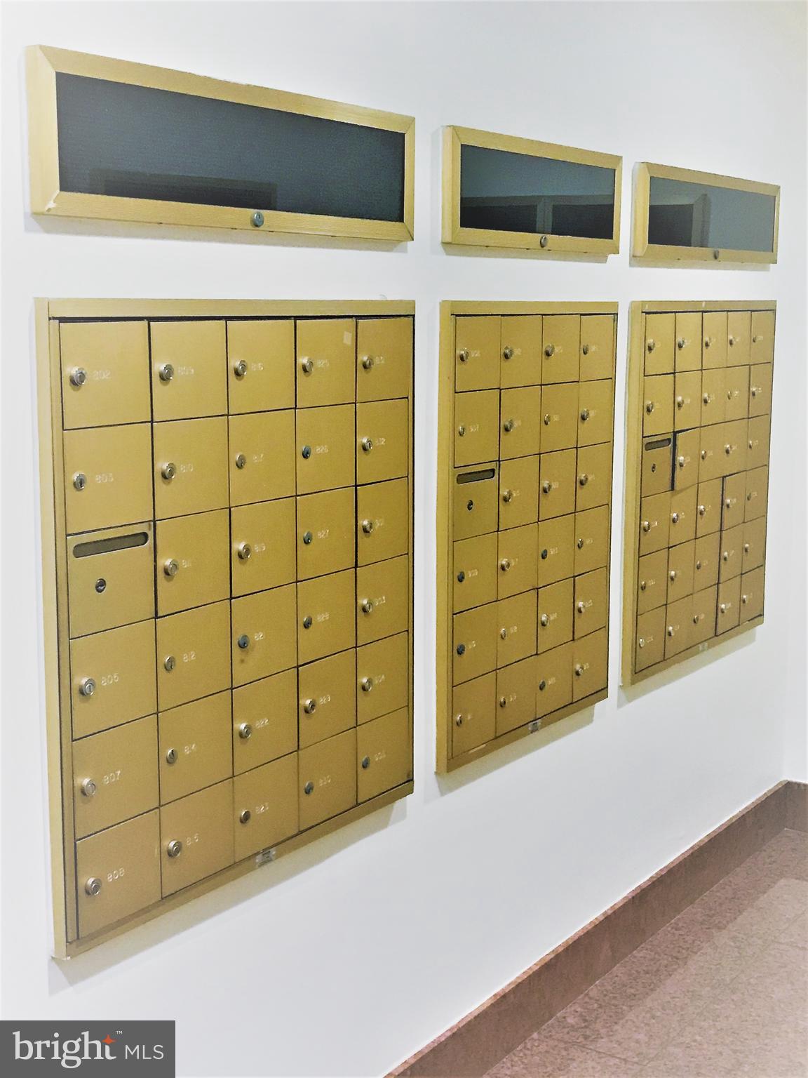 ATRIUM CONDO - Residential