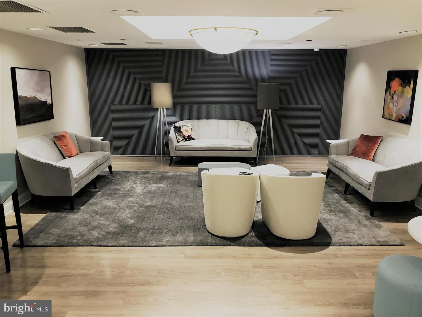 ATRIUM CONDO - Residential