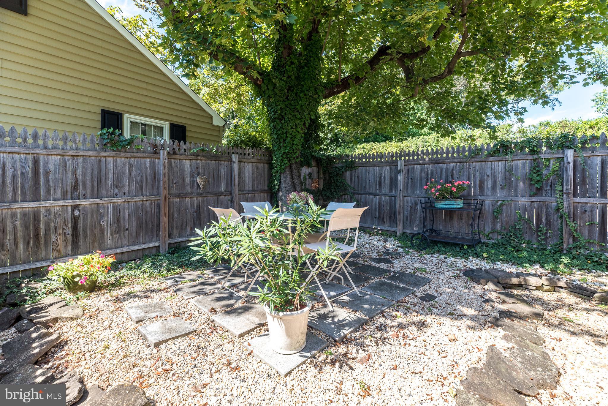 DOYLESTOWN BORO - Residential