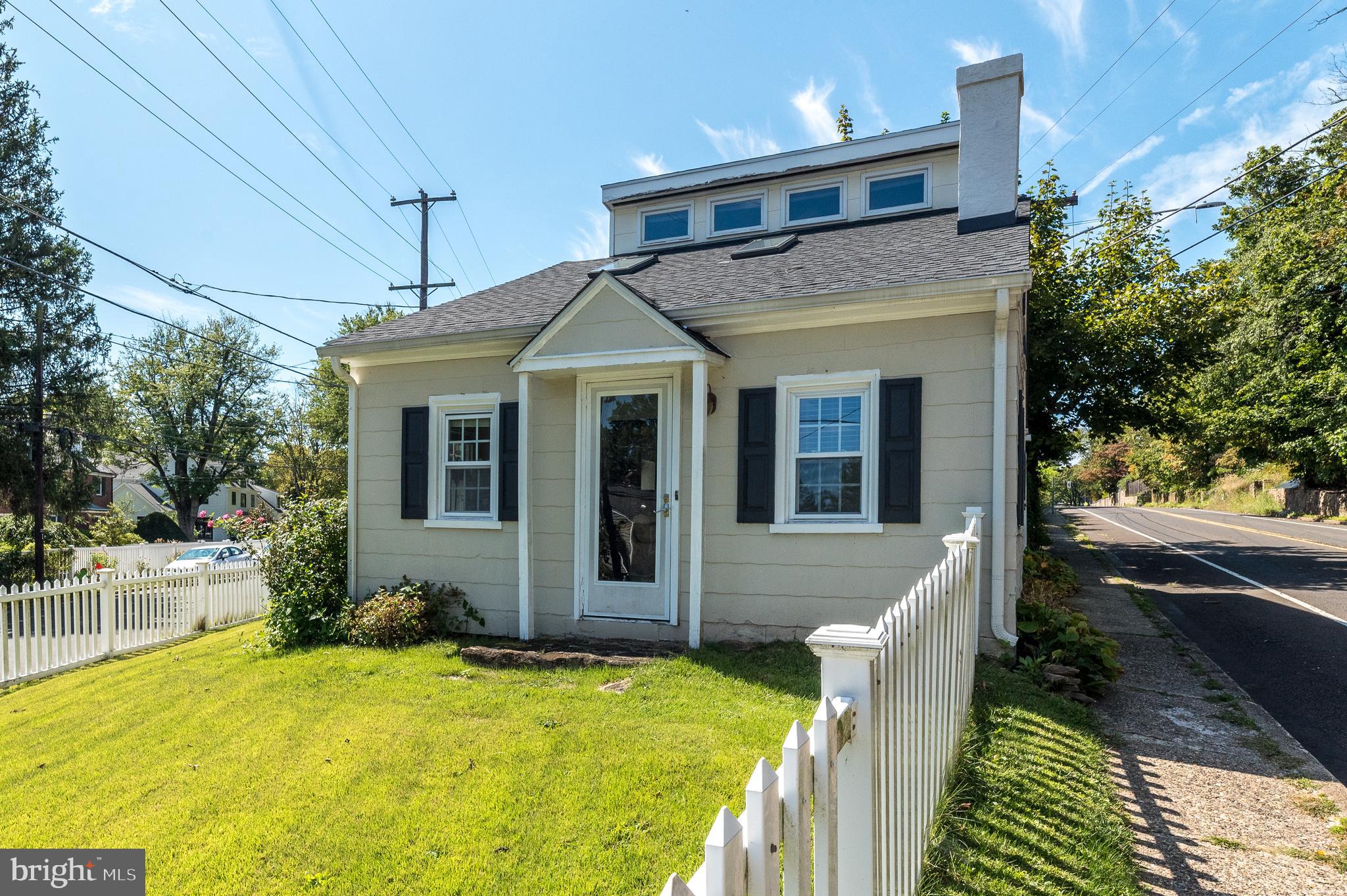 DOYLESTOWN BORO - Residential