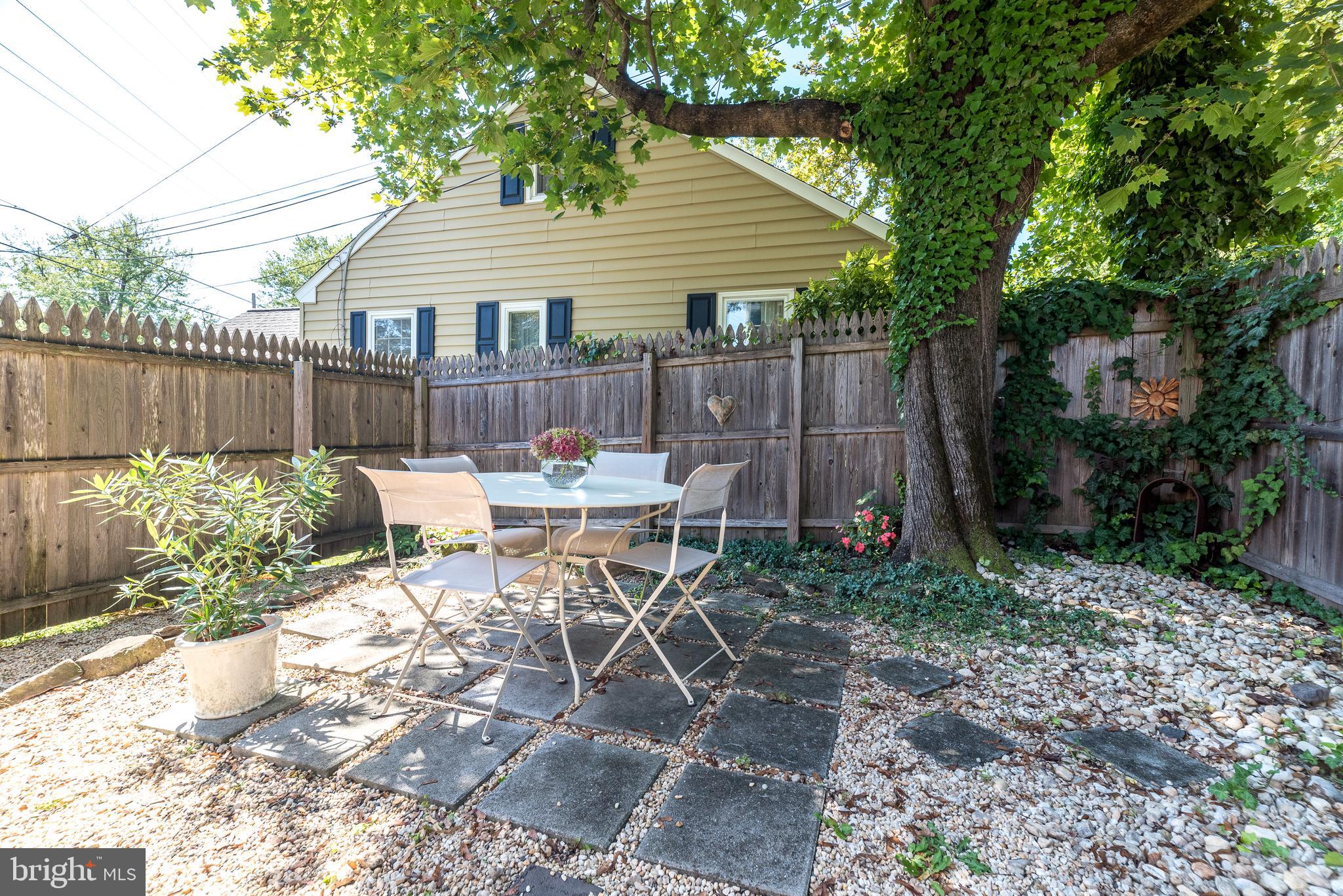 DOYLESTOWN BORO - Residential