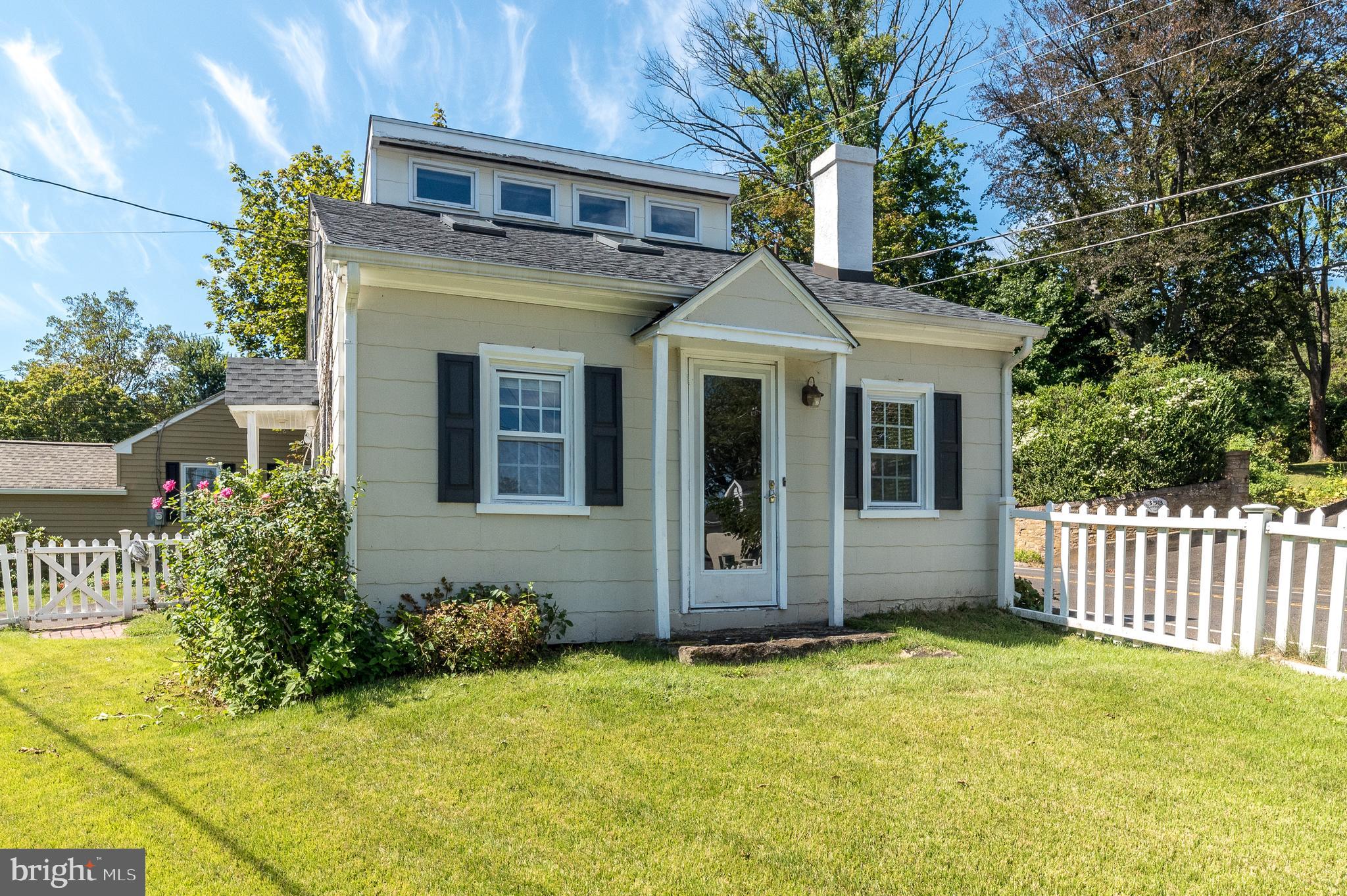 DOYLESTOWN BORO - Residential