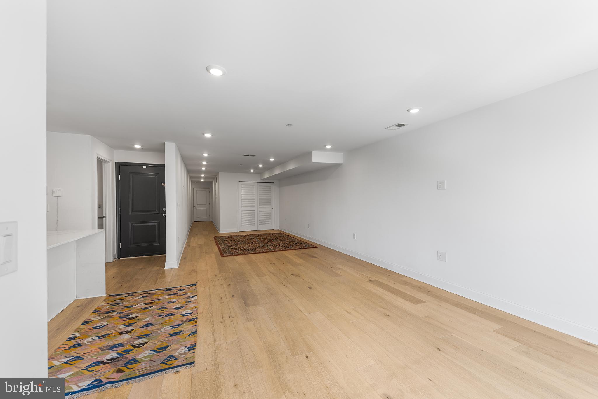 LUDLOW - Residential