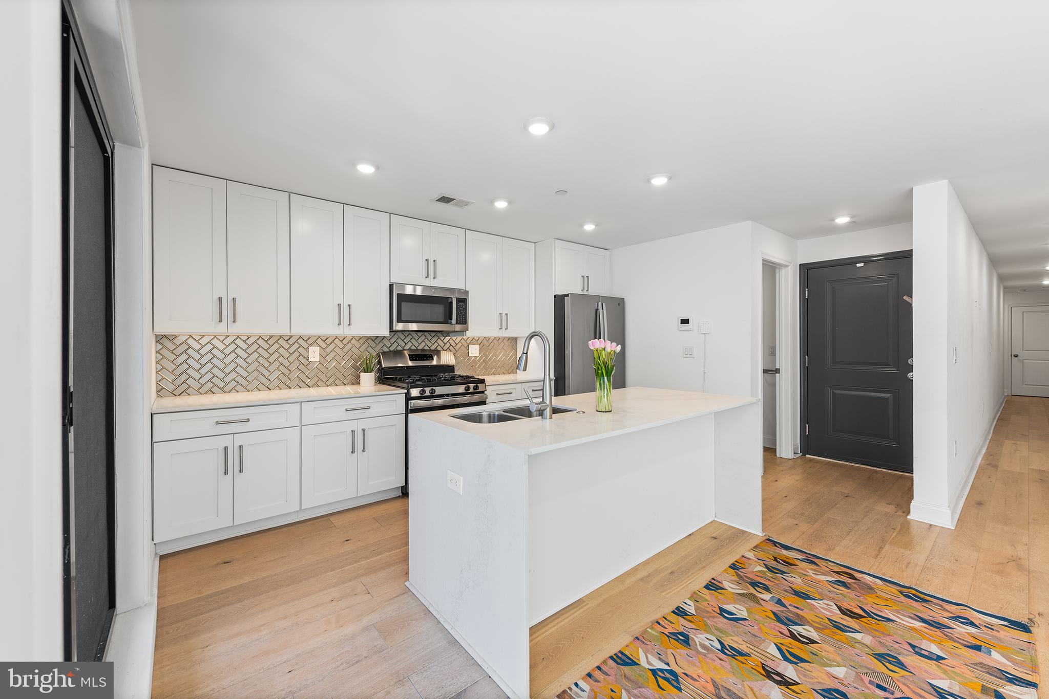 LUDLOW - Residential