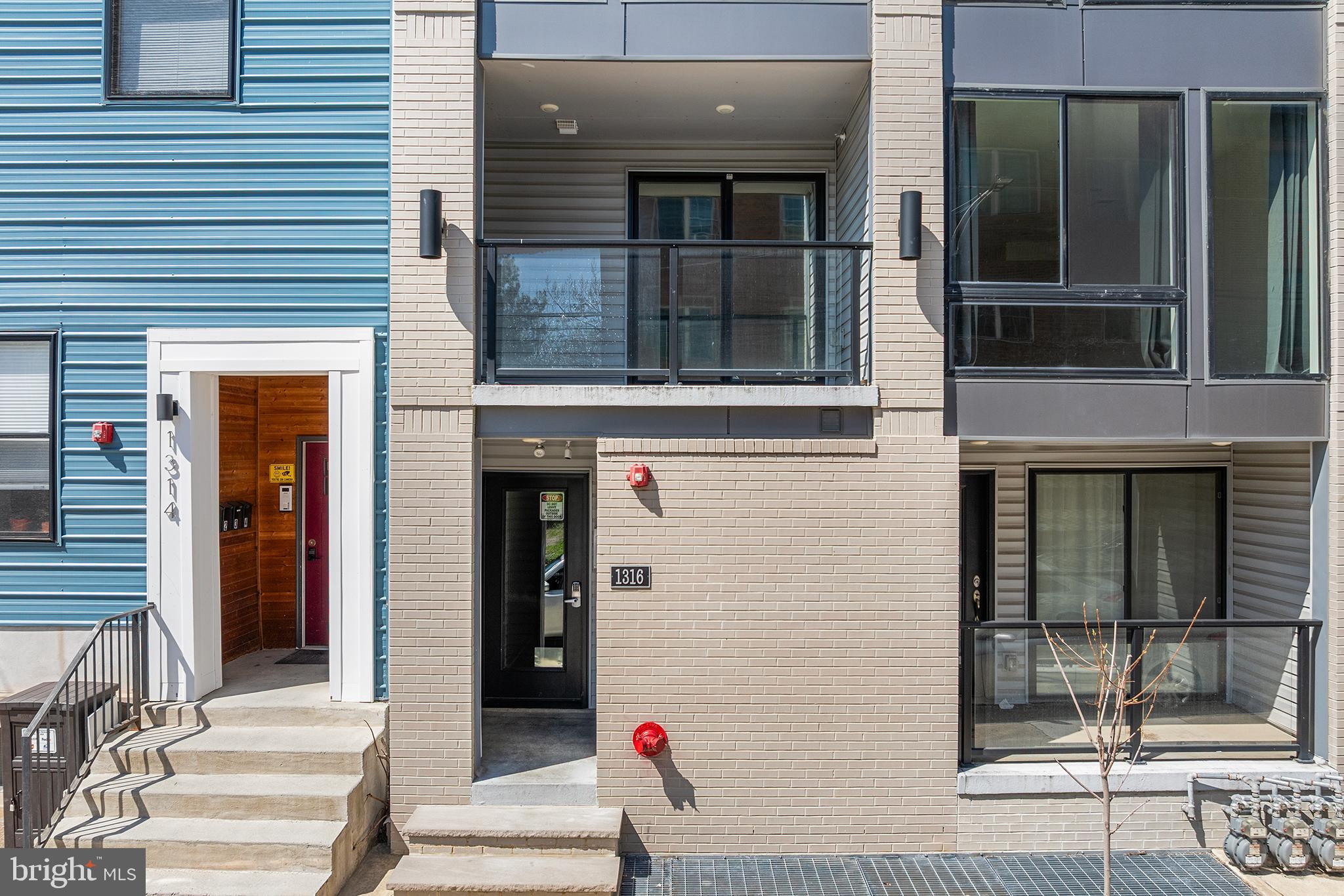 LUDLOW - Residential