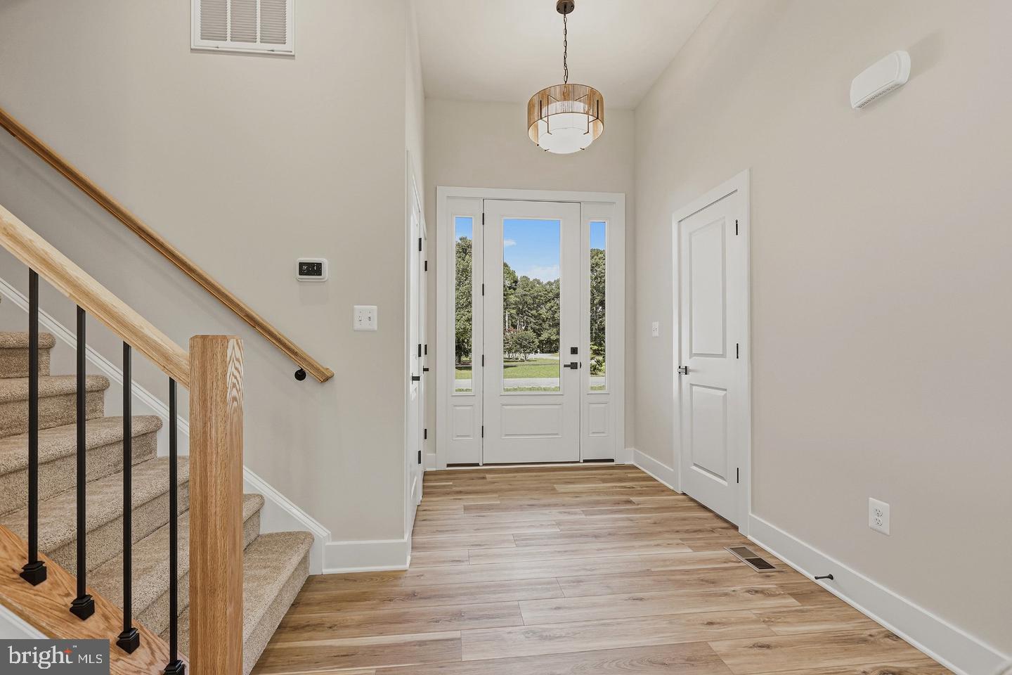 194 SEAGULL COURT
