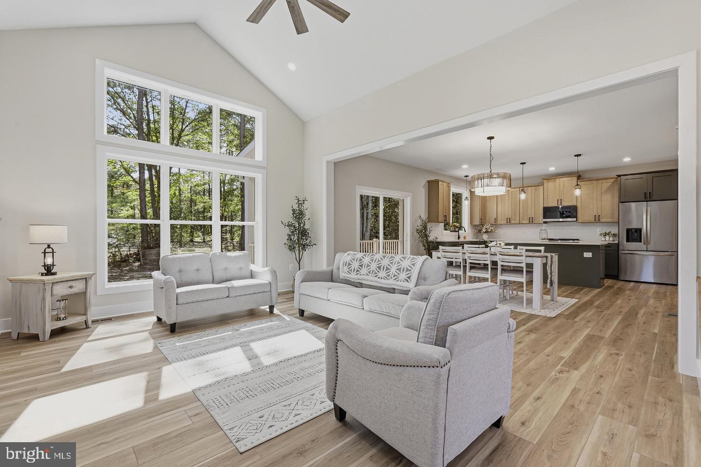 194 SEAGULL COURT