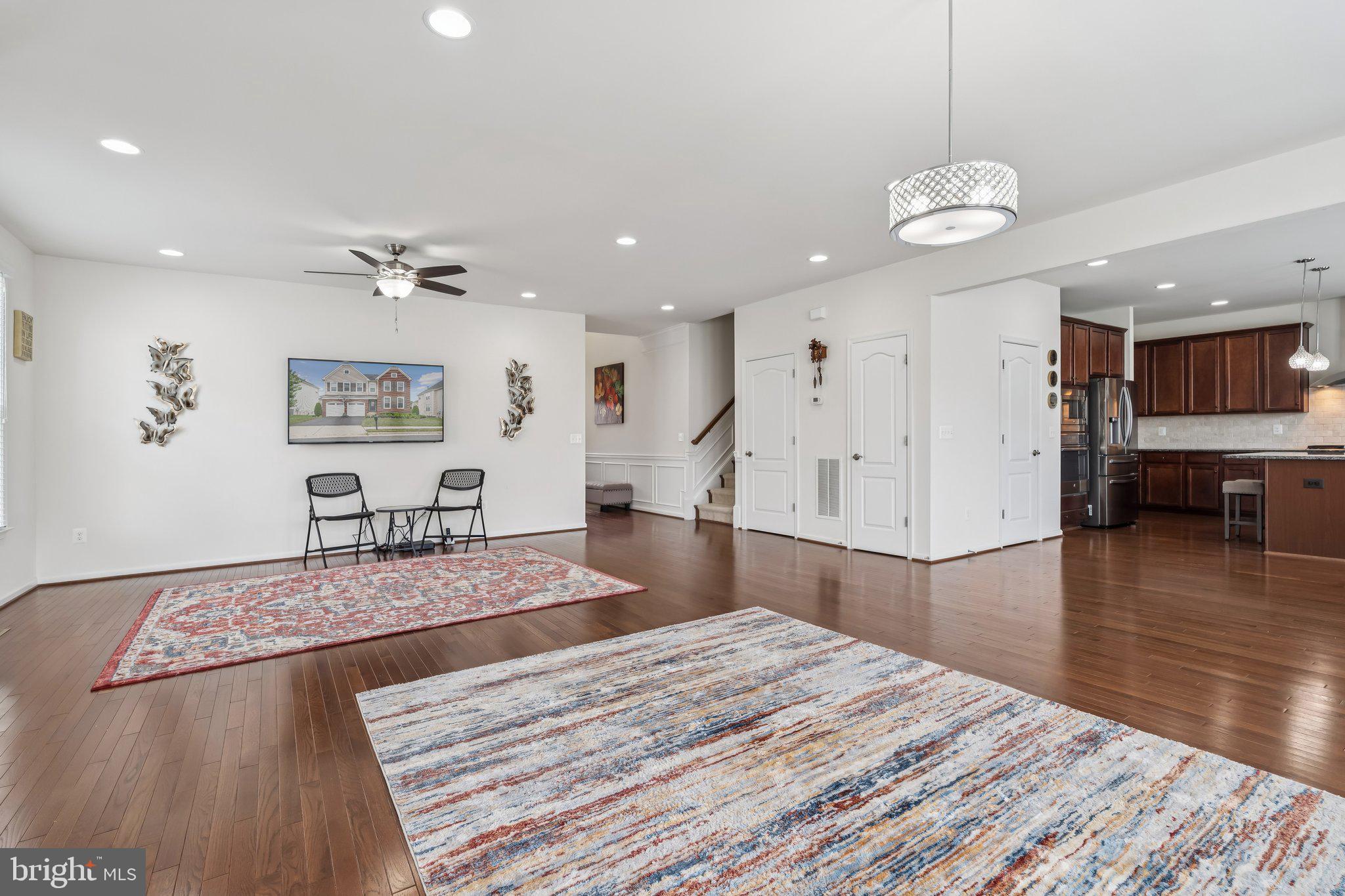 STONE RIDGE LAND BAY 4 - Residential Lease