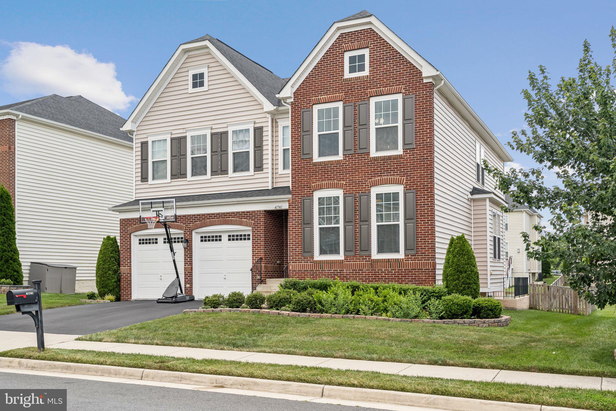 STONE RIDGE LAND BAY 4 - Residential Lease