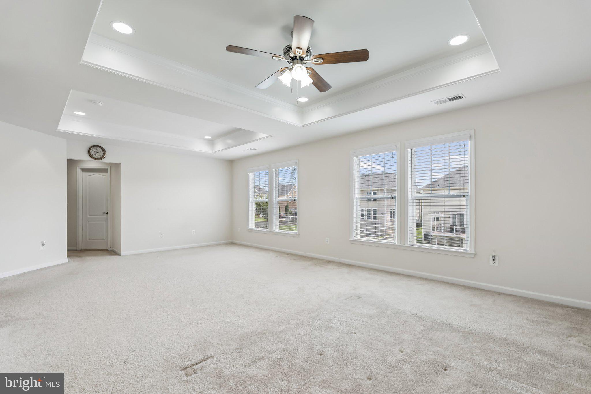 STONE RIDGE LAND BAY 4 - Residential Lease