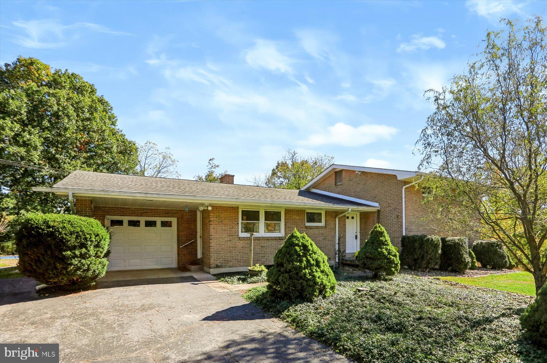 1501 HAVEN CROFT ROAD