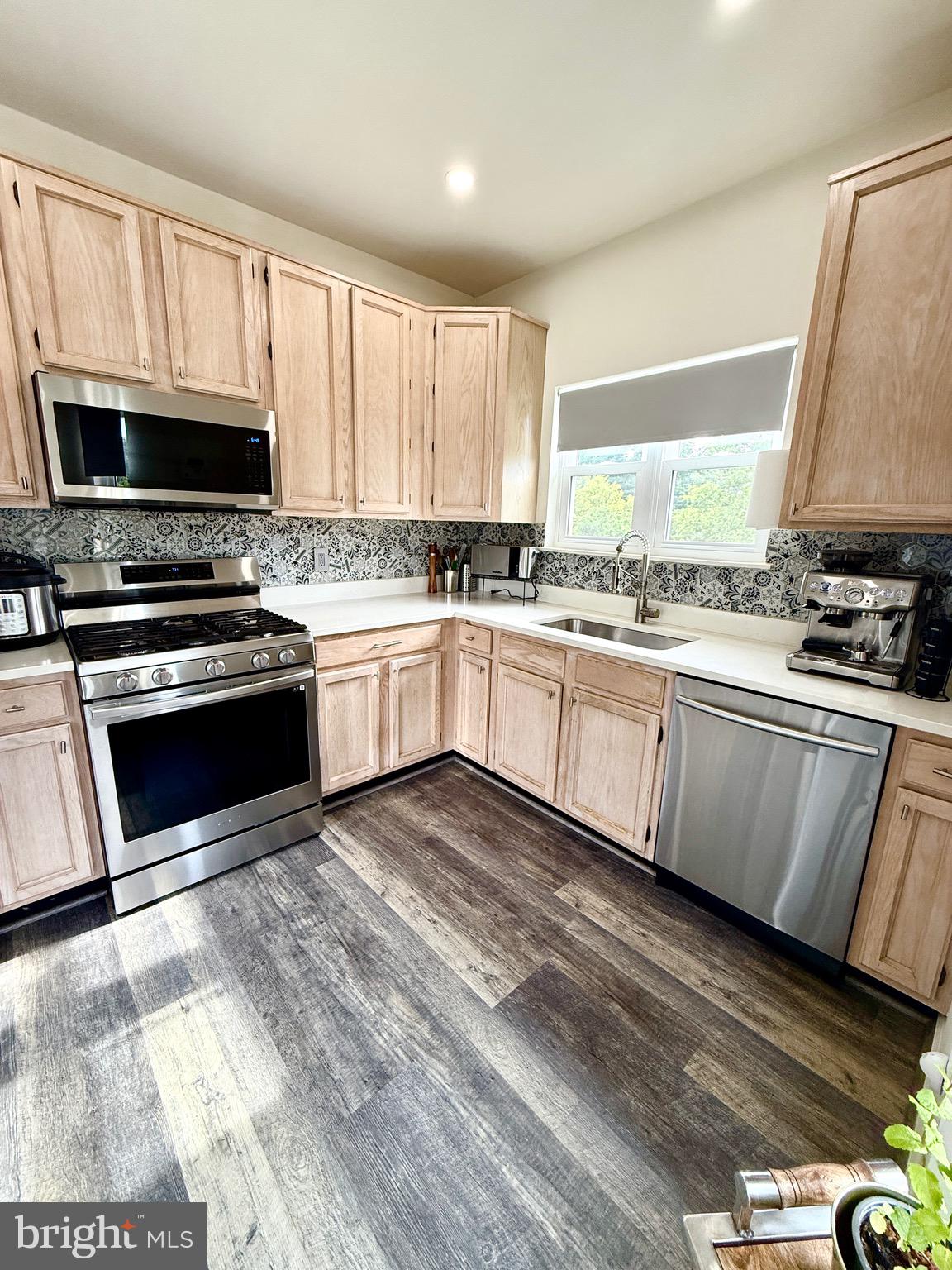 CHANCERY OF KINGSTOWNE - Residential