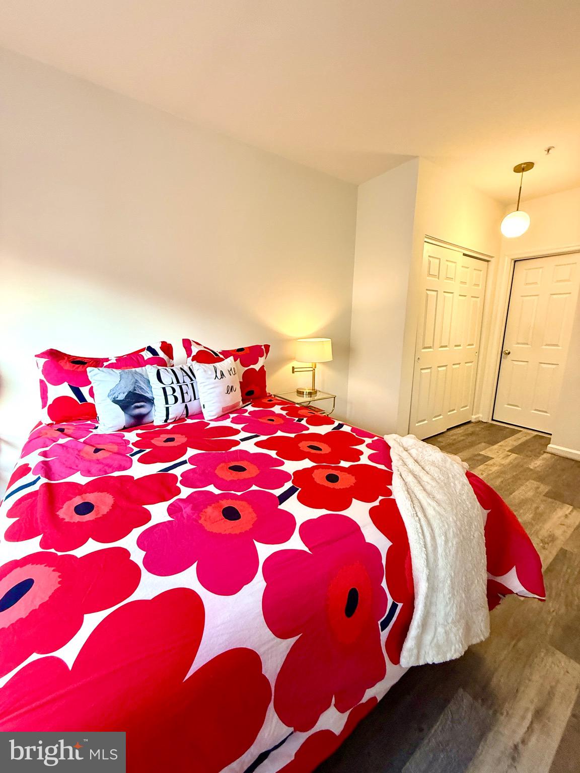 CHANCERY OF KINGSTOWNE - Residential