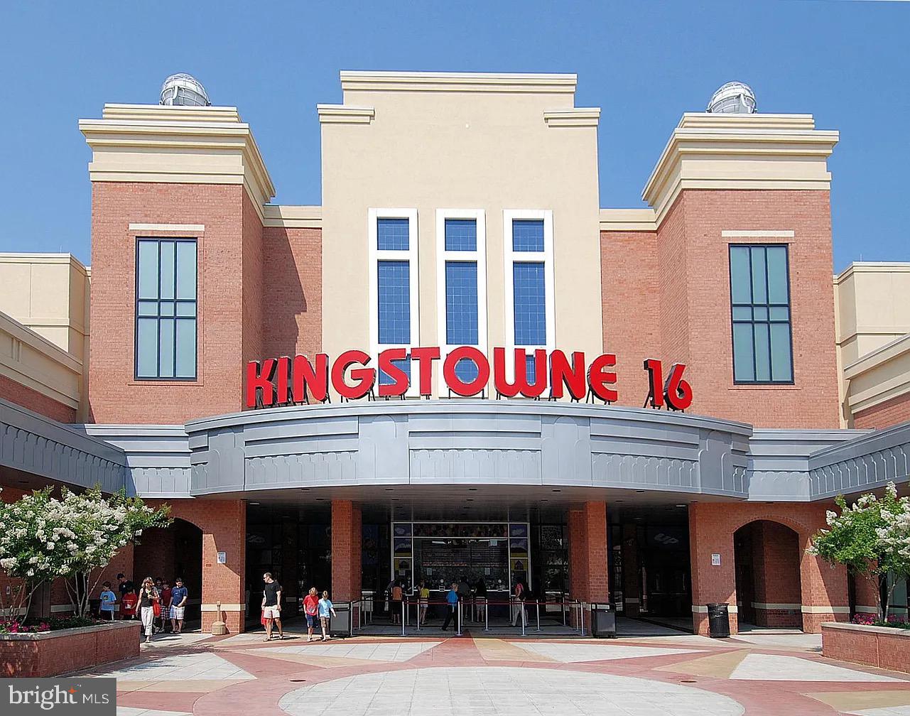 CHANCERY OF KINGSTOWNE - Residential