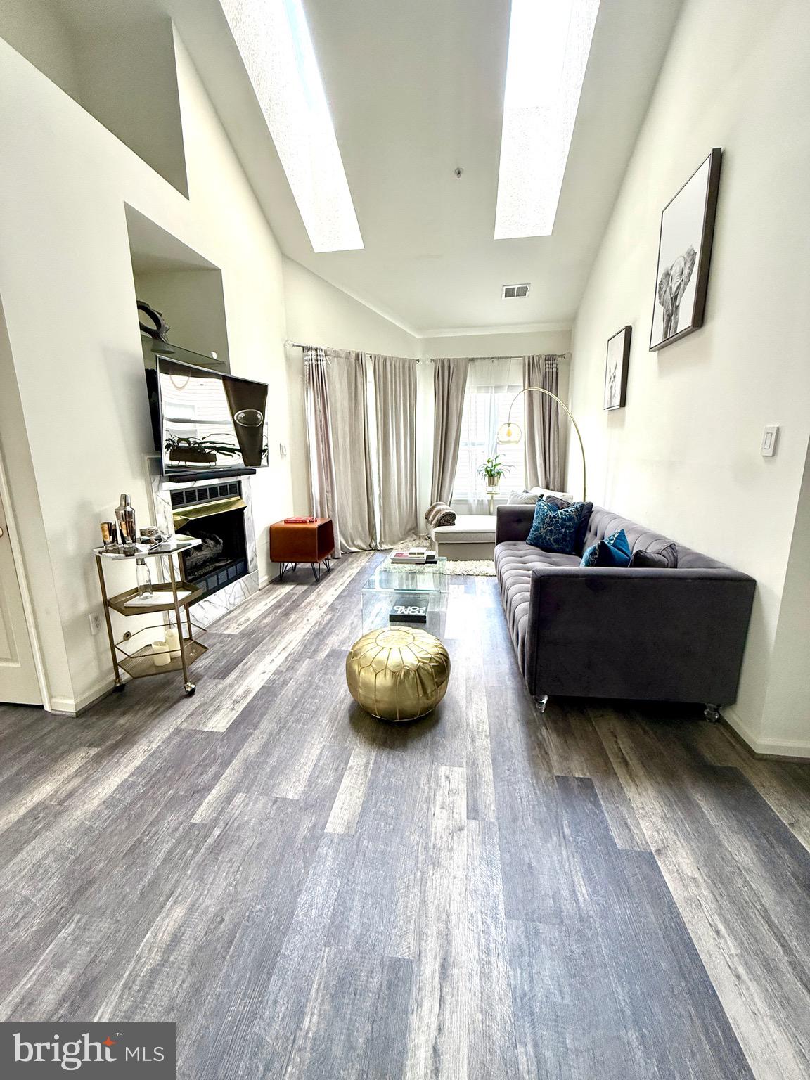 CHANCERY OF KINGSTOWNE - Residential