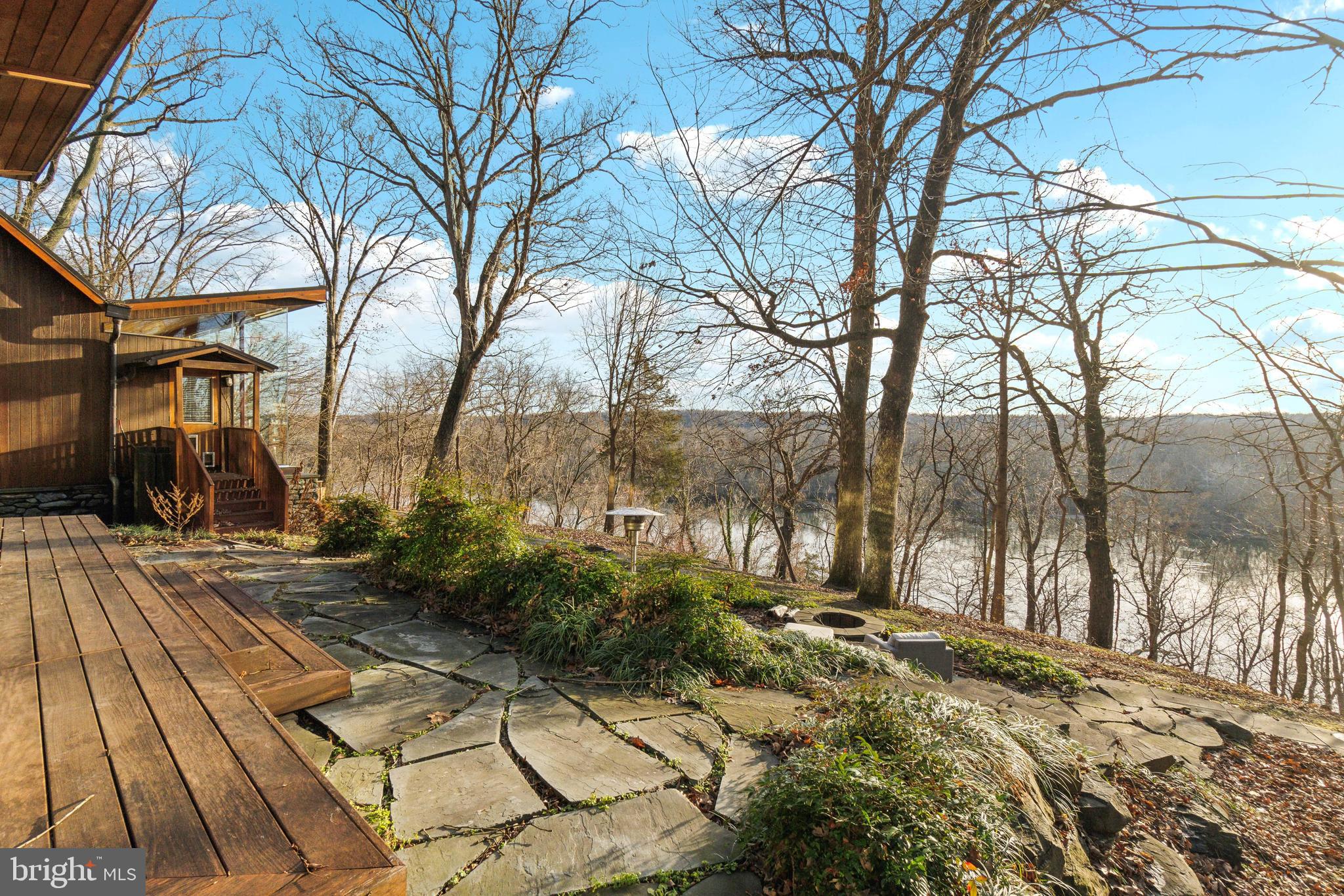 BEALLMOUNT GROVE - Residential Lease