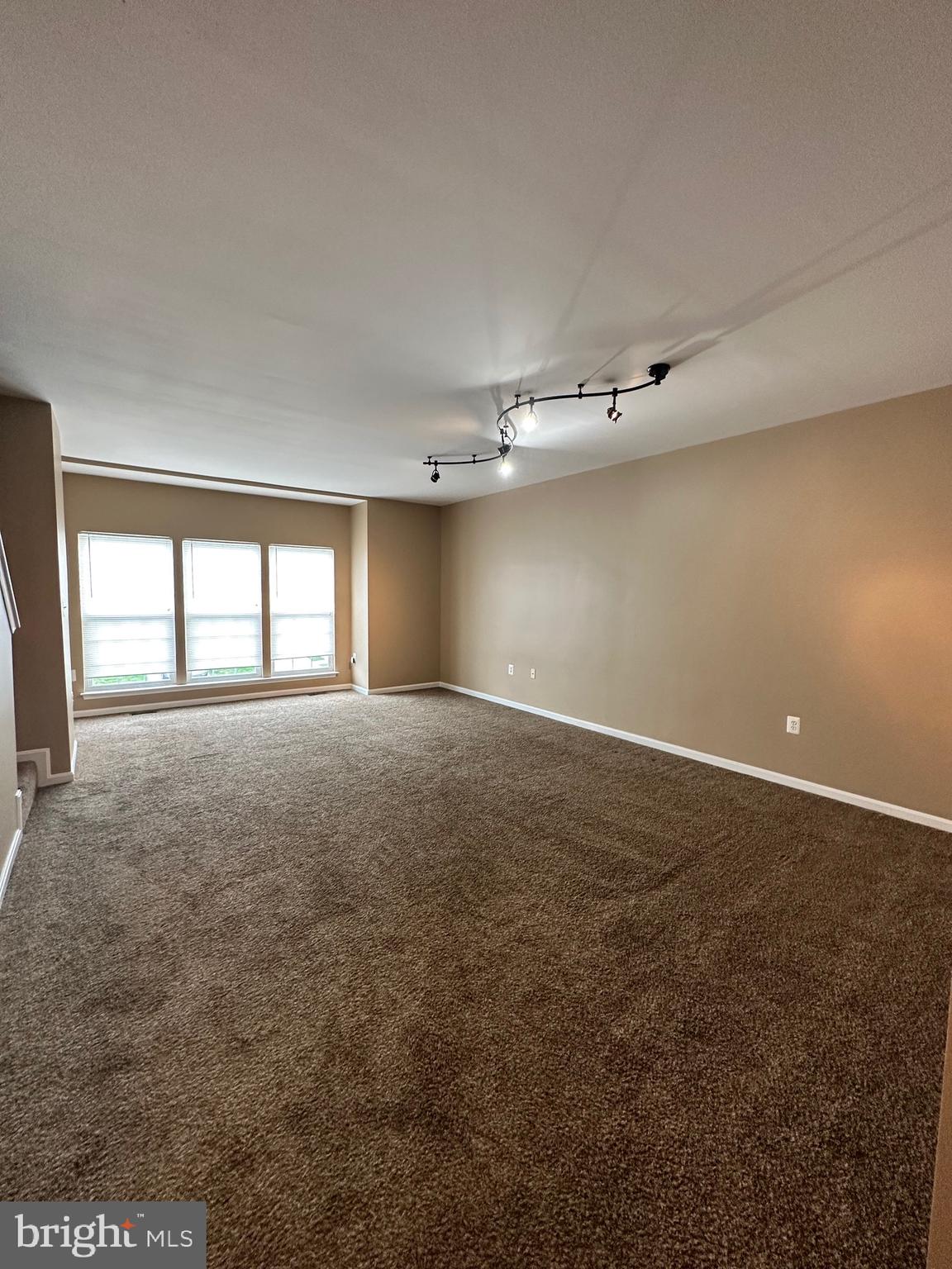 LEE'S RIDGE - Residential Lease