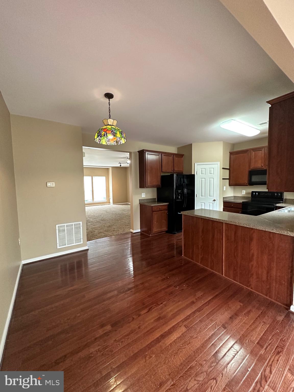 LEE'S RIDGE - Residential Lease