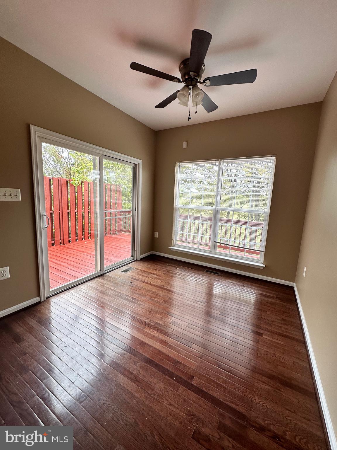 LEE'S RIDGE - Residential Lease