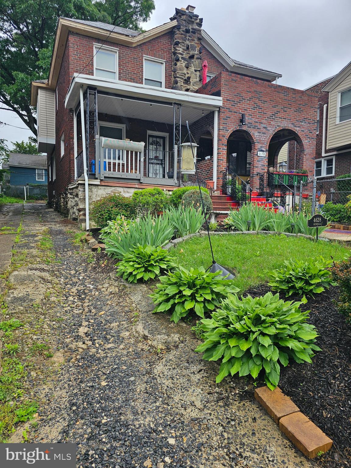 -Close to transportation via regional rail/bus and expressway entrance
-Rear Yard with firepit
- Basement laundry on site
-Off Street parking & backyard
-Modern kitchen with breakfast nook and water dispenser/ice maker refridgerator
-Freshly painted, laminate Floors
-No pets
-No pets allowed
-Income verification required