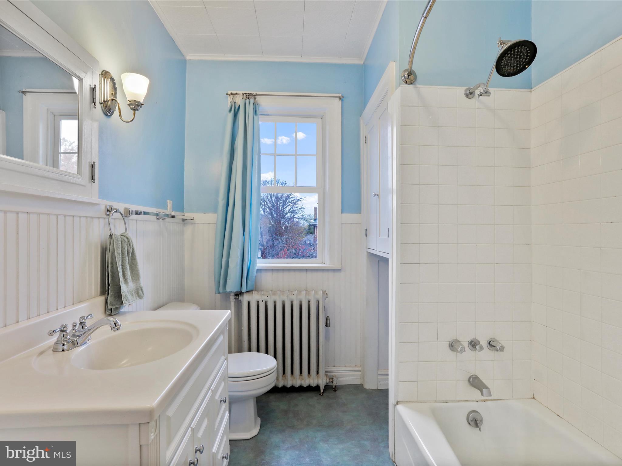 NORTH HAGERSTOWN - Residential