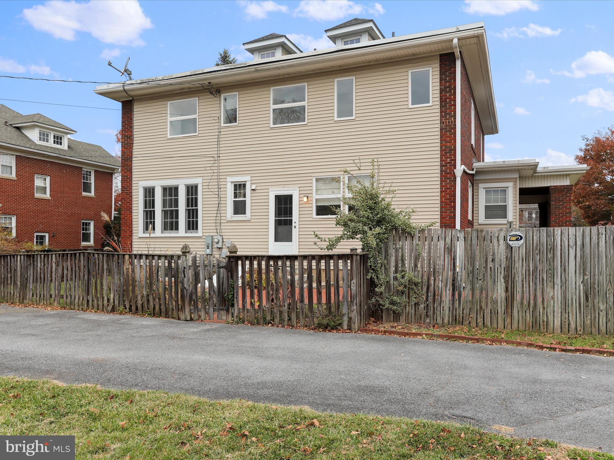 NORTH HAGERSTOWN - Residential