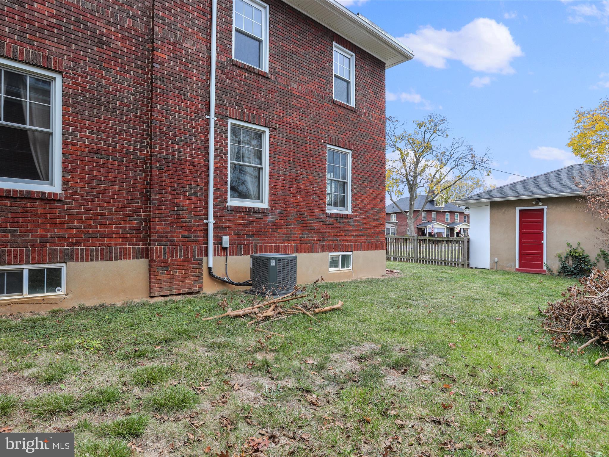 NORTH HAGERSTOWN - Residential